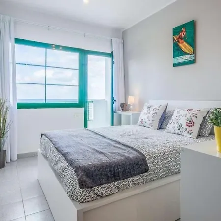 San Cristobal De La Laguna Sleeps 3 Wifi * La Santa