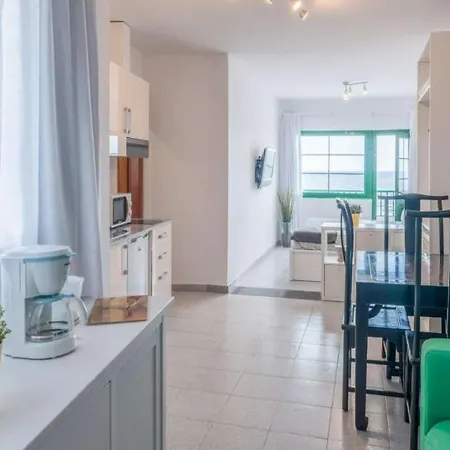 San Cristobal De La Laguna Sleeps 3 Wifi Διαμέρισμα *