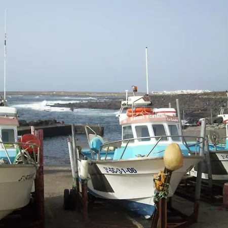 San Cristobal De La Laguna Sleeps 3 Wifi La Santa